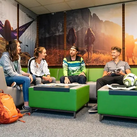 Adventure Campus Locanda 2*